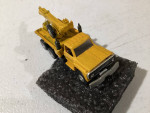 HO scale crane truck