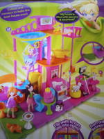 Polly Pocket Hangout House --NIB