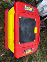 Crayola Toy Box