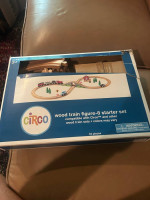 Circo Wood Train Figure-8 Starter Set.
