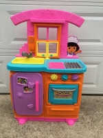Dora the Explorer  Kitchen