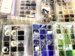 Lot: Beads and findings