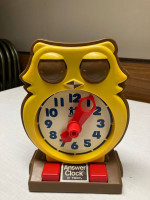Vintage 1975 Tomy Answer Clock