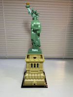 LEGO STATUE OF LIBERTY