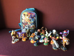 Skylanders Giants backpack w/ 18 figures
