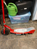 Razor electric scooter E175