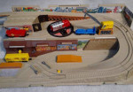 VINTAGE 1983 Hot Wheels Playset