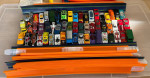 Hot Wheels 55+ cars / Workshop / 55’ of track