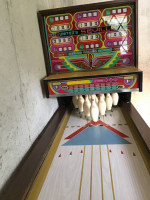 SHUFFLE BOWLING MACHINE