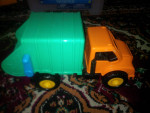 Garbage truck