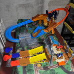2 Tracks - Hot Wheels Monster Truck Scorpion and Blaze