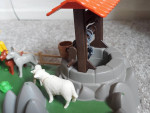 Playmobil farmer, garden, animals, well