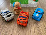 Fisher-Price Smart Stages Activity Zoo with a Bear and Three cars