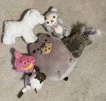 Pusheen, plushies