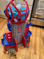 Paw Patrol, Movie Ultimate City 3ft. Tall Transforming Tower