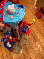 Paw Patrol, Movie Ultimate City 3ft. Tall Transforming Tower