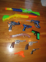 Lot of 11 Kids Toy Play Rifles, Pistols, and Laser Guns