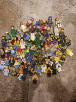 50 Lego Minifigures