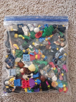 50 Lego Minifigures