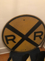TRAIN SIGN METAL