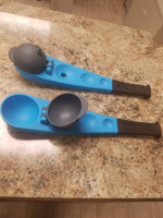 Sharper Image snowball thrower maker (blue) plastic pair (2)