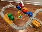 MATTEL FISHER PRICE 1999 TOOTS THE TRAIN SET ~ WORKS!!