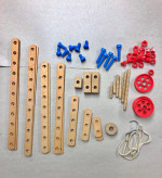 Bilo Toy #24 - Tinkertoys - Lincoln Logs