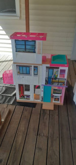 Barbie Dreamhouse