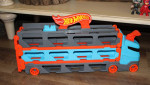HOT WHEELS City Speedway Hauler