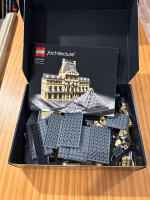 Lego Architecture - Louvre