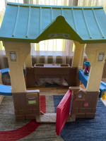 Step2 Great Outdoor Play house Super Clean! Great for indoors or out.