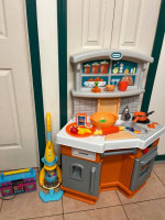Little tikes kitchen