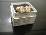 14k gold ring w/diamonds NEW