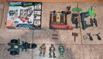 Teenage Mutant Ninja Turtles -  Playmates &  Z-Line