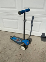 Radio Flyer toddler scooter