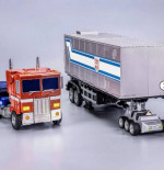 Optimus Prime Auto-Converting Robot Trailer