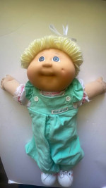 Vintage 1982 Xavier Roberts Blonde Cabbage Patch Kids Doll Blue Eyes