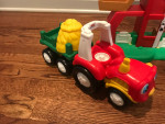 (*.*)  LITTLE PEOPLE BARN, HORSE STABLE, TRACTOR & ANIMALS