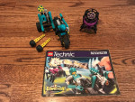 (*.*) VINTAGE LEGO TECHNIC 8233/8239 Blue Thunder Vs. The Stinger