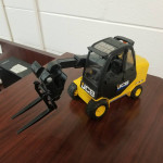Bruder JCB Telehandler Electric 30-19 E site lift truck yellow black