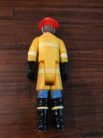 FISHER PRICE LOVING FAMILY DOLLHOUSE FIREMAN 1 Figure