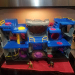 Fisher Price Imaginext BatCave fold Up for Batman and Robin figures