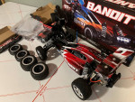 Traxxas bandit r-car