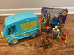 SCOOBY-DOO MYSTERY MACHINE VAN & FIGURES HannaBarbera 50th Anniversary