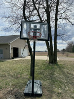 Lifetime adjustable hoop
