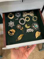 Vintage Pin Brooches Choices