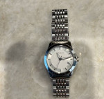 Beautiful Gucci Women's Watch in Like New Condition