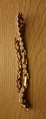 Avon vintage Bracelets (both)