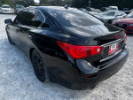 INFINITI Q