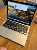 Apple MacBook Pro